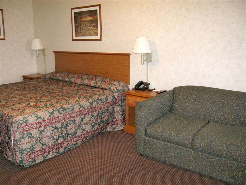 Deerfield Inn And Suites Steele Dış mekan fotoğraf